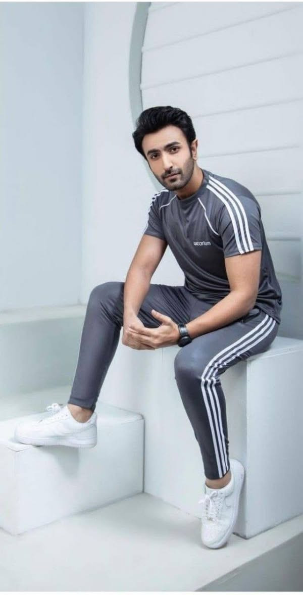 #ملابس #بالجمله #من #المصنع👌#كميات👍
#تصنيع #لاي #موديل 👌 #بأقل #سعر #واحسن #خامه🙄#المصدقيه #والاستمريه👌 
#شبابي👕#حريمي👚#محير⛹️ #أطفال 
البيع جملة فقط – كميات متوفرة مش عينات،
يعني تقدر تبدأ شغلك وانت مطمن!  👌👌 اهم حاجه الثقه 👍🔥🔥🔥🔥


**إذا كنت صاحب هذا الإعلان وتريد حذفه لأي سبب، رجاءا أرسل رسالة إلى الدعم الفني**