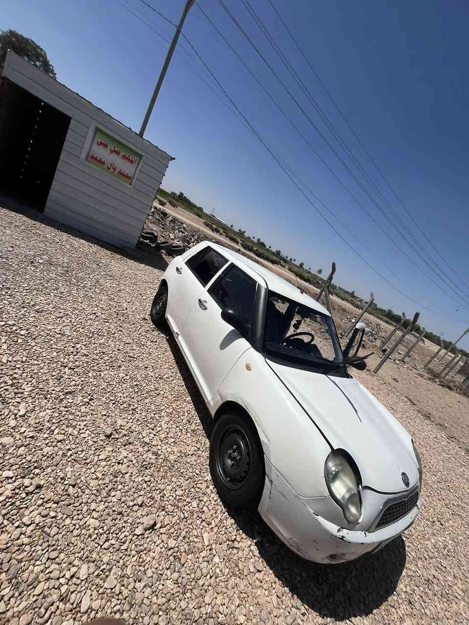 يفان 320 معمره دواير ومرشوشه احزام فقط بدون ظربه مكينه وكير وتبريد مكفولات رقم بغداد بسمي بيها طخات بسيطه رايده ب37وبيها مجال مكاني حله ***********
