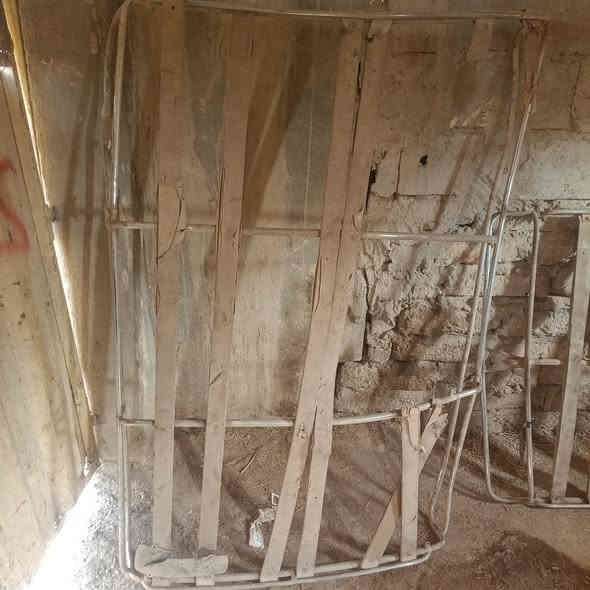 سلام عليكم عندي غراض تكتك لبيع سباية 2 كابريتر جديد  وكلجات جديد  كلمن وسعرة خاص مكاني بابل دبلة الاستفسار على رقم ***********
