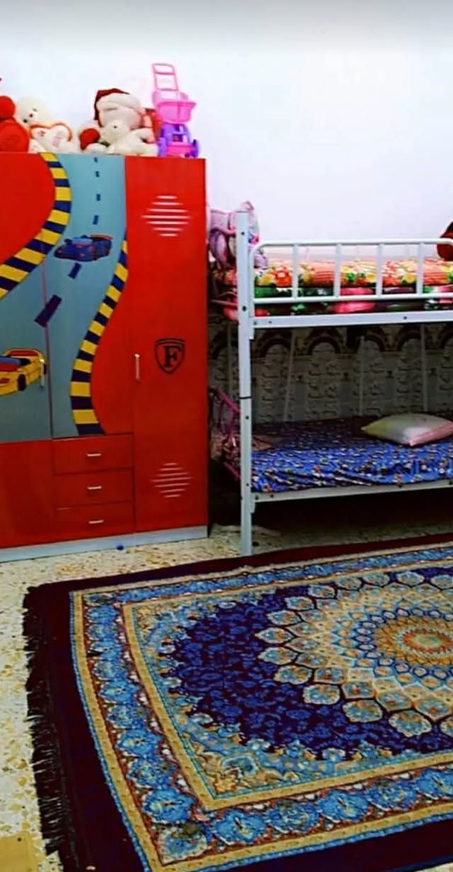 بيت للبيع مساحته ١٠٠ متر في الخضراء يحتوي على غرفتين نوم واستقبال ومطبخ وصحيات مقابيل المعارض


**إذا كنت صاحب هذا الإعلان وتريد حذفه لأي سبب، رجاءا أرسل رسالة إلى الدعم الفني**