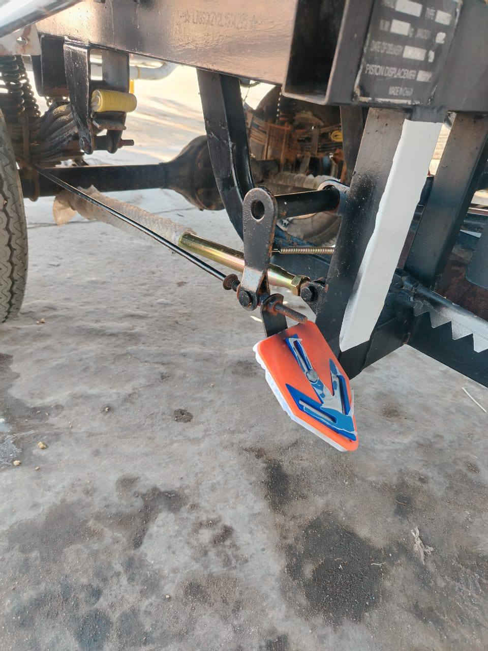 موديل 20 كامله مكمله غراضه كله جديد مكينه 3 تبديله دهن ستوته مثل ماواضح كدامك كله نفس تصوير 2100


**إذا كنت صاحب هذا الإعلان وتريد حذفه لأي سبب، رجاءا أرسل رسالة إلى الدعم الفني**