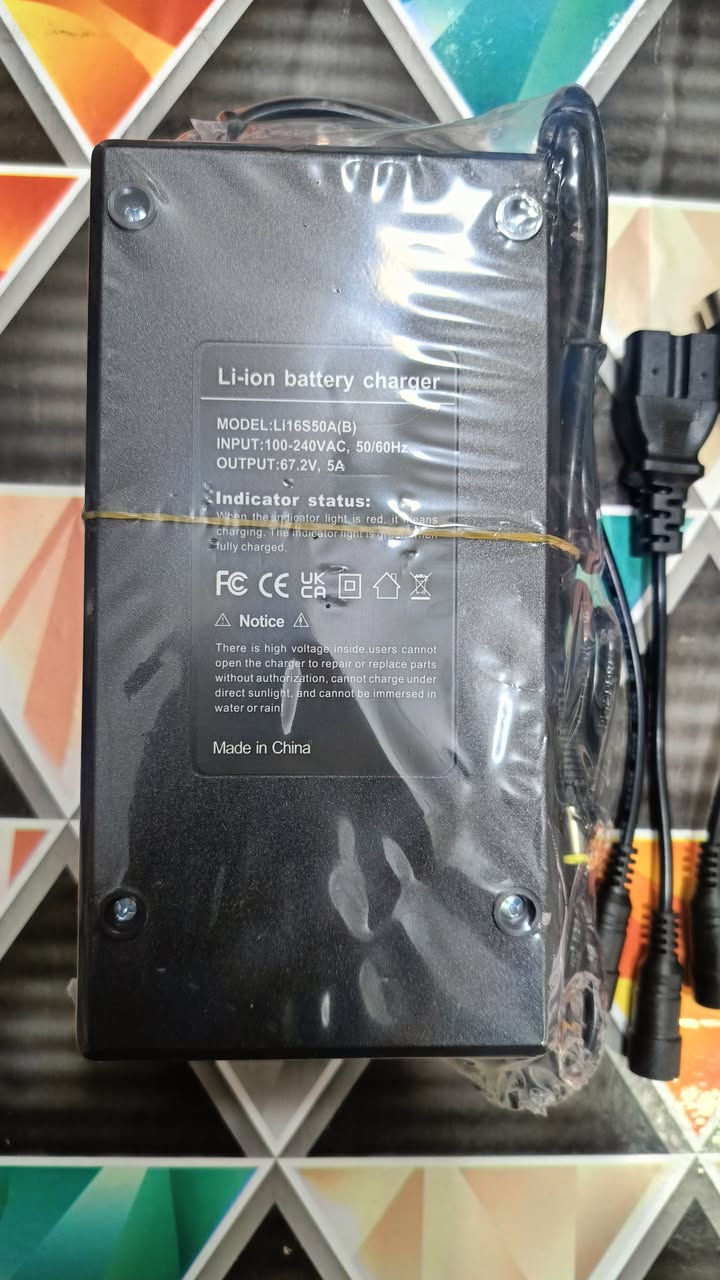 شاحنة بطاريات دراجة شحن ليثيوم 67.2 فولت 5 امبير
 #أبو_طه_لقطع_غيار_دراجات_الشحن


**إذا كنت صاحب هذا الإعلان وتريد حذفه لأي سبب، رجاءا أرسل رسالة إلى الدعم الفني**