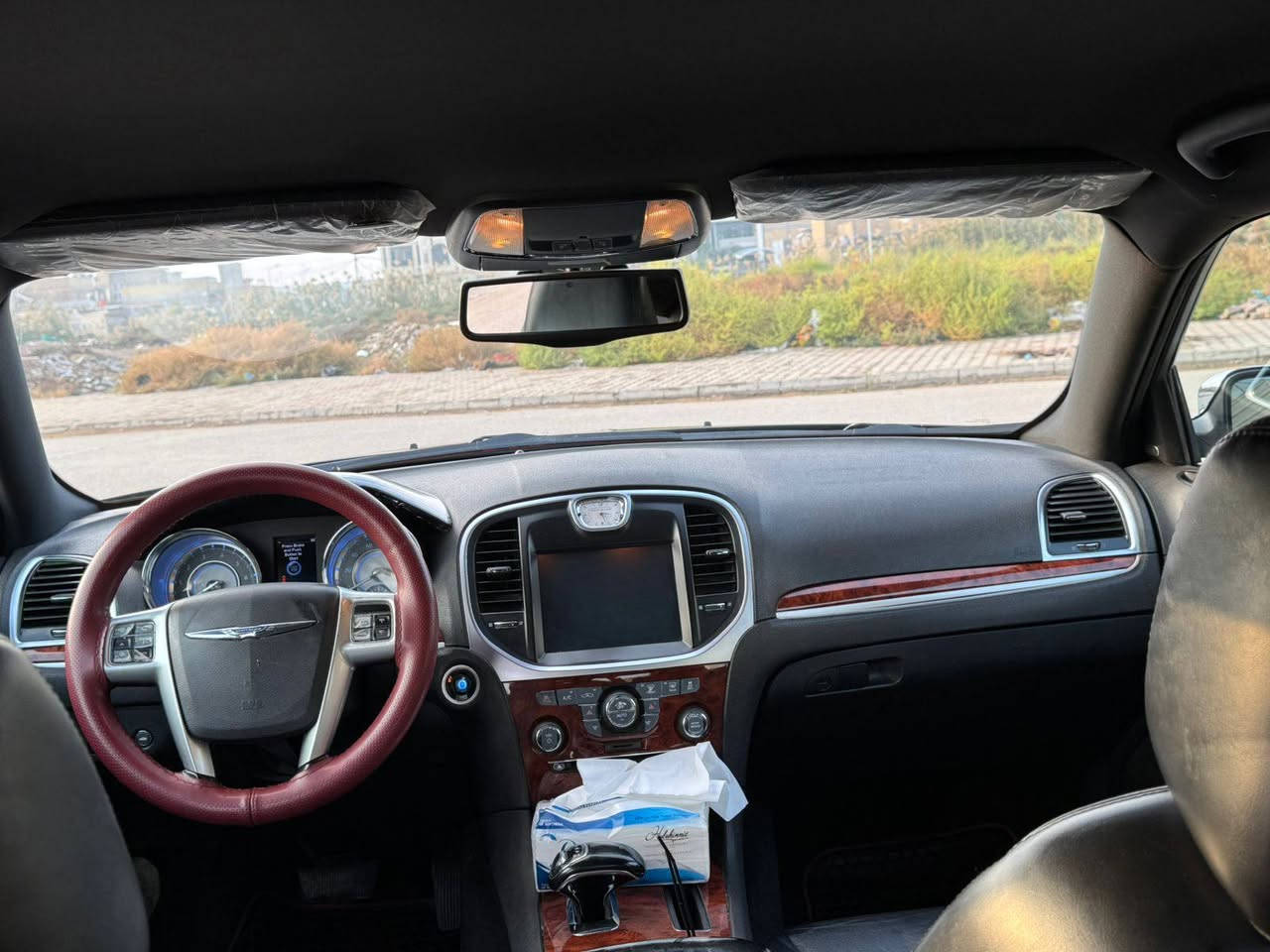 السلام عليكم
اوباما موديل 2012

مامشتغله خط استخدام شخصي سياره خير من الله مناقصها شي عليها ادامه كامله تخم تاير 

رقم بغداد بسمي تحويل ثاني يوم 

السياره ماشيه ١٥٤

سونارها موجود بالمنشور 

الصبغ اثر شخوط فقط معجون بالجاملع الايمن البنيد كلير

هاتف***********

العنوان واسط كوت مركز المدينه 

السعر ،،،اتصل
