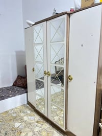 غرفة نوم • خشب انجارة • طباخ خمس عيون