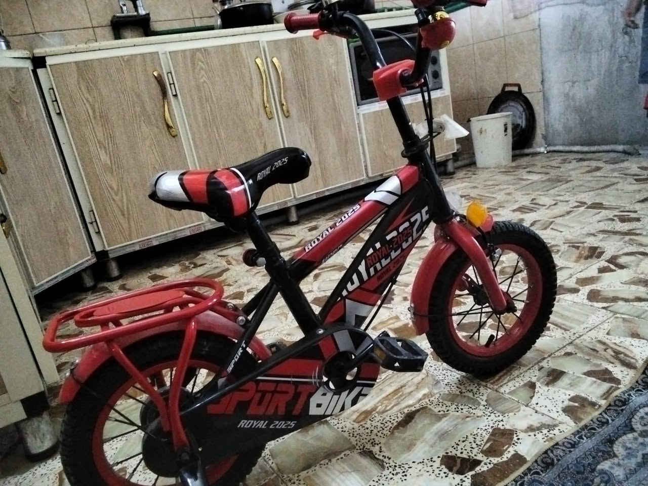 هلو بنات غراض جدد كلش نضيفات ستعمال قليل كنتور 250 وبي مجال بيسكل 50 بي مجال براد 90


**إذا كنت صاحب هذا الإعلان وتريد حذفه لأي سبب، رجاءا أرسل رسالة إلى الدعم الفني**