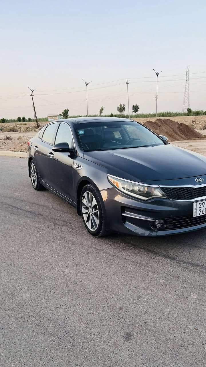 تحيه طيبه…❤️
سياره للبيع نوع كيا اوبتما 
موديل ٢٠١٧ 
رقم واسط حره تحويل مباشر مشروع وطني سنويه ولوحات مجدده دولي 
.
وارد امريكي حادثها خشم الجاملغ والبنيد بدون حادث قوي 
واجت من امريكا جاملغ خلفي وباب كلير فقط بدون ضربه يعني بيها ٤ قطع صبغ بدون دواخل 
.
فول مواصفات عدا البصمه (S) 
مكينه ٢٤٠٠ مكفوله من الفتح 
كير اوتوماتيك 
شاشه كبيره 
فتحه بانوراما 
كشنات جلد 
بك لايت لد 
ويل كروم بلادي 
تحكم ستيرن جهتين 
كشن كهربائي 
وسعرها ١٢٥ وبيها مجال بسيط بعد المعاينه 
ومكانه بالكوت مركز المدينه 
وهذا رقمي ***********
