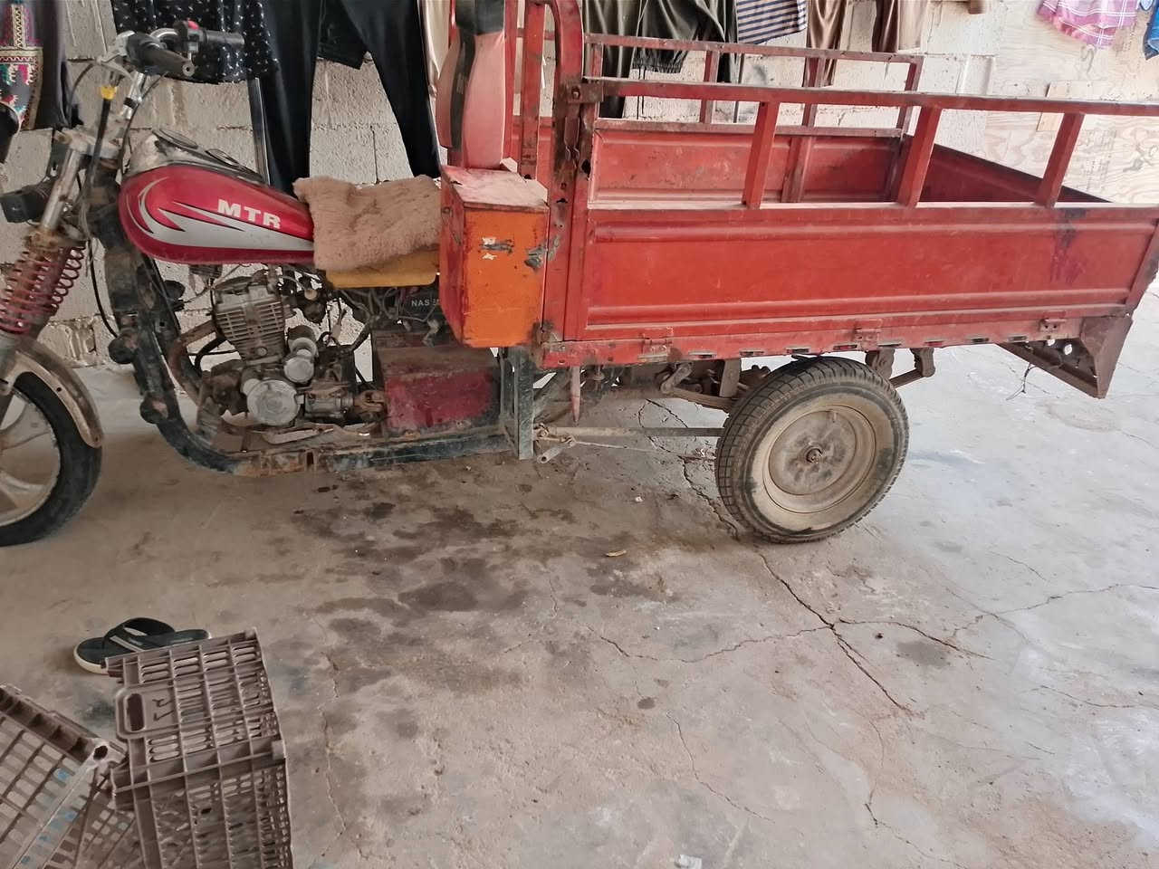 سلام عليكم
ستوته أوراقه ضايعه عندي حته بليته ورقم شاصي موجود

شاصي من جوه بي خياس وحاطله زاويه

مكينه 2020

عوزه بس تاير الكدام مبنجر 

السعر400

البصره الزبير دور الضباط 

***********

