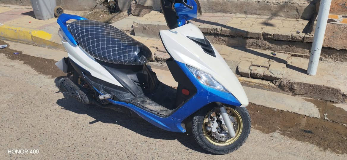 ماطور هاوجي رص كشرة نضيف بس لمحرك تعبان سعره 350 وبي مجال عنوان رمادي شارع 60


**إذا كنت صاحب هذا الإعلان وتريد حذفه لأي سبب، رجاءا أرسل رسالة إلى الدعم الفني**
