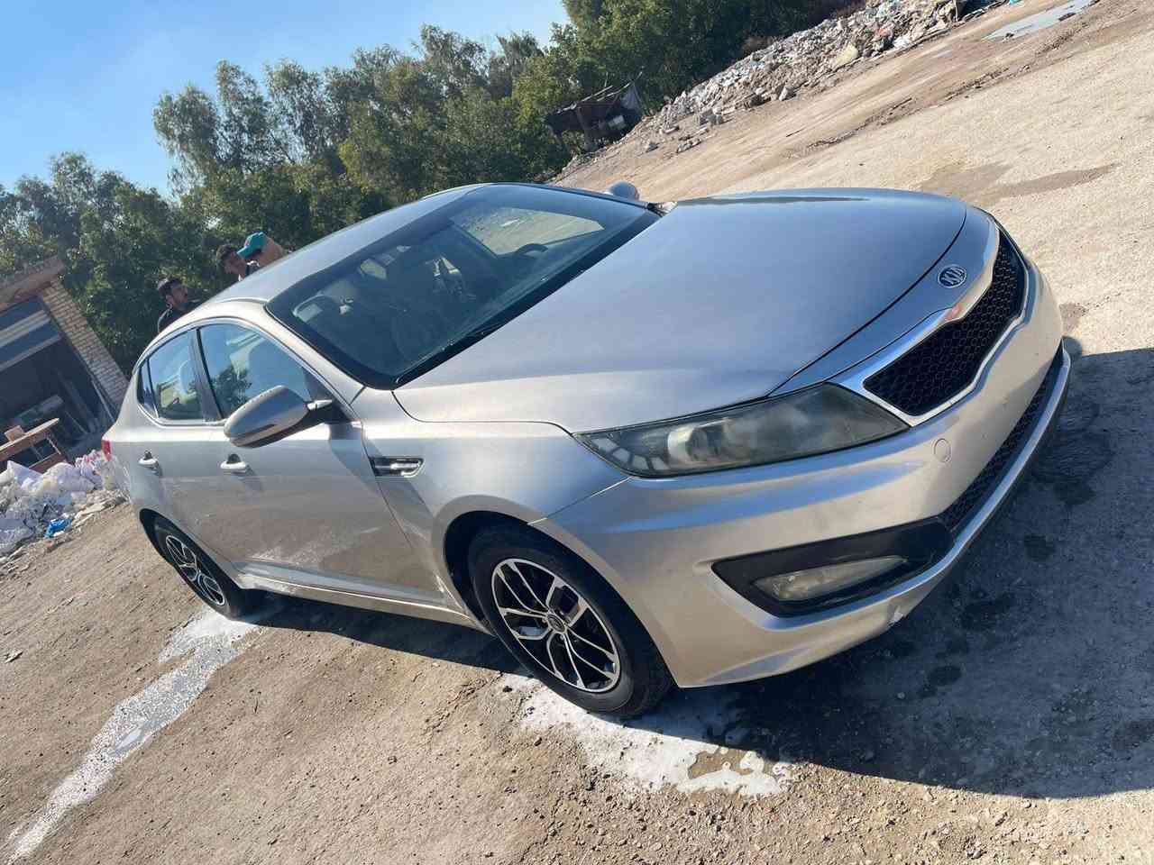 سونار مرفق بل منشور
خليجي ٢٠١٢
تبريد شغال
شفتاة ستيرن 
تبريد قطعتين
المرايات شفط
تحكم استرين
مانع انزلاق 
تخم تاير
محرك كفاله لاتنقيص ولاتبخير
كير كفاله 
رقم مثنى نكليزي 
سنويه تنتهي ٢٠٢٨
مداور ثاني يوم 
مكان السيارة ذي قار الرفاعي 
السعر١١٦وبيه مجال حك جيه
الاتصال ***********
