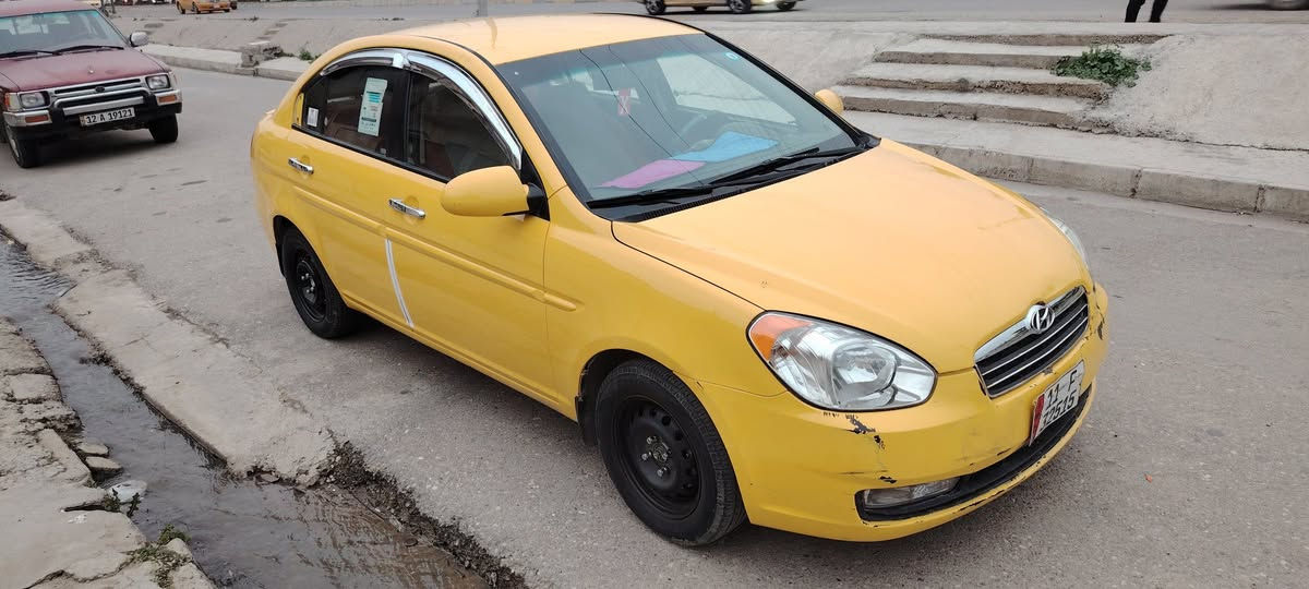 السلام عليكم 
اكسنت امريكي 2009للبيع كود واحد كاعده قبق صندوك كير ومحرك نظاف شرط التحويل السعر اتصال الرقم 
***********
