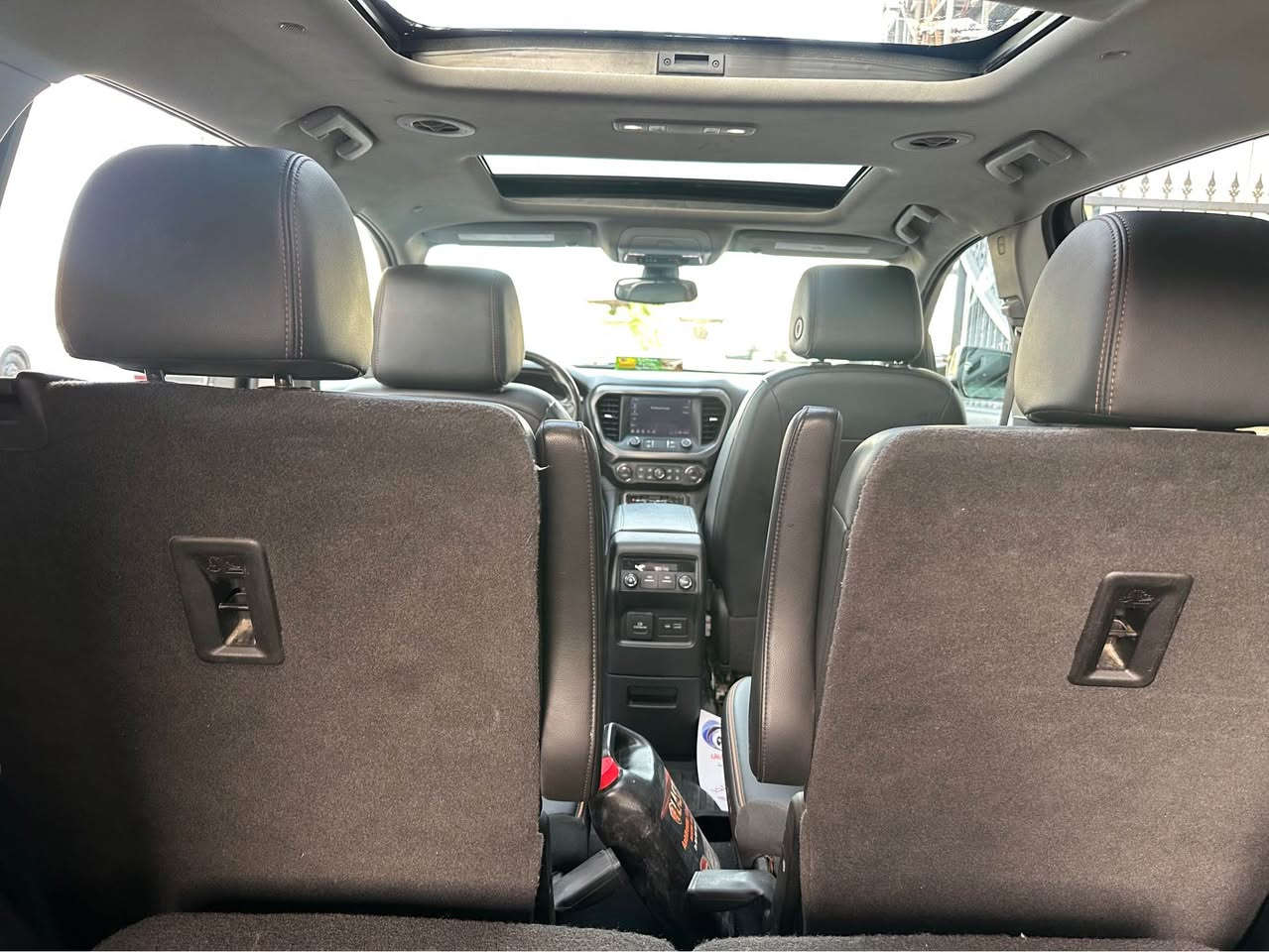 السلام عليكم
جمسي اكاديا للبيع فقط مديل 2022

GMC ACADIA AT4 BLACK,

7 راكب ، المحرك 6 سلندر 3600 

السيارة نظيفة جدا ما ناقصه شي  وبعده جديده  ماشية 52 ميل قابل للزيادة  مرقمه بصرة حرة بأسمي 

الضرر :  صور الحادث موضحه بدون ايرباك بدون دواخل وبالعراق انصبغ بيها جاملغ بسبب شخط 

السيارة  (المواصفات فول 1/1) 

السعر : 210

1-الرادارات ( امامي - خلفي - جانبي ) السيارة كلها رادارات 

2-الكامرات (امامية - خلفية - جانبيات - 360 درجه) خمس كامرات بيها 

3-  مقاعد خلفيه VIP / كشنات كهربائيه مع ذاكرة خزن + كشن السائق هزاز/ مقاعد ( تدفئه + تبريد ) 

/ وضعيات قيادة sport/ تحديد مسار 

4- داتا شو / شاشه دجتل 

5-تدفئه ستيرن / / تبريد خلفي مركزي 

6-مراقبة النقطة العمياء /  مري شفط كهربائي ( فقط بالفول يجي) 

7-شاشه ابل كار بلي / جنطه كهرباء / ستيرن تحكم كهربائي بالكامل 

8_ فتحت بانورامة

9_ اربع بصمات + بصمه تشغيل عن بعد

 مكان السيارة البصرة _القبله 

*********** البصرة, العراق

