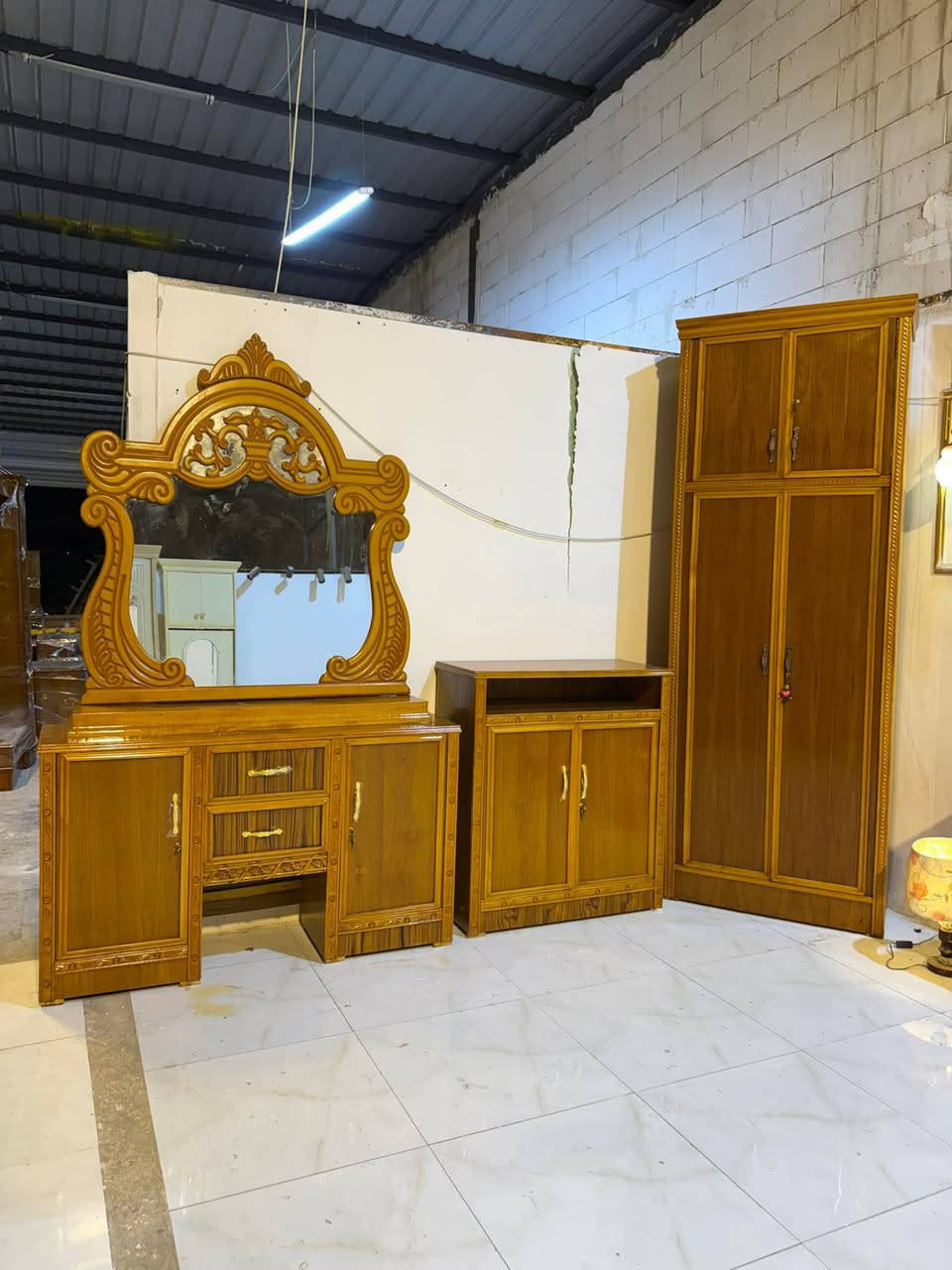 غرفه صاج داخل خارج ٤ ملم
السعر مليون ١٥٠ بيهة مجال ***********🌸
شد نقل داخل بغداد مجاني محافظات بكروة 
نضافه ٩٠ 
شازون طابوريه هديه
