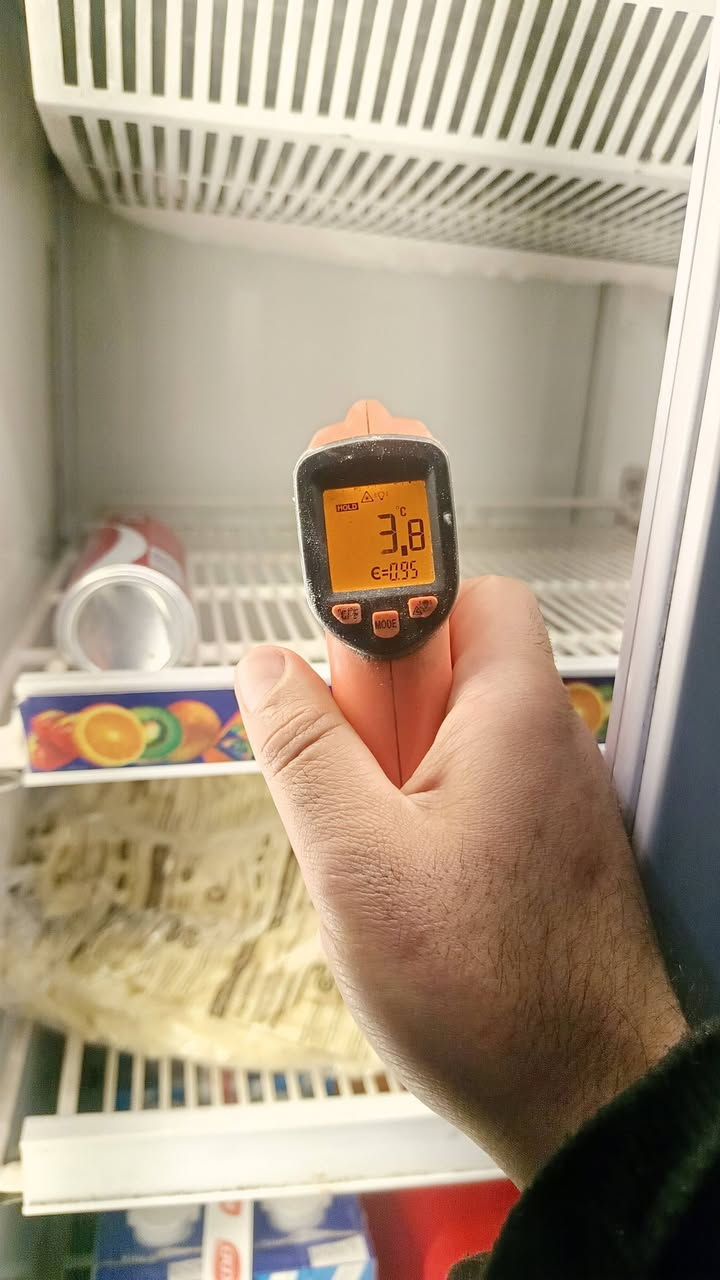 للبيع براد بابين صناعة كونكورد الأمريكية.
البراد بحالة ممتازة و برودة فول 
مكاني الحلة 
للتواصل ***********
السعر 650 قابل للتفاوض
