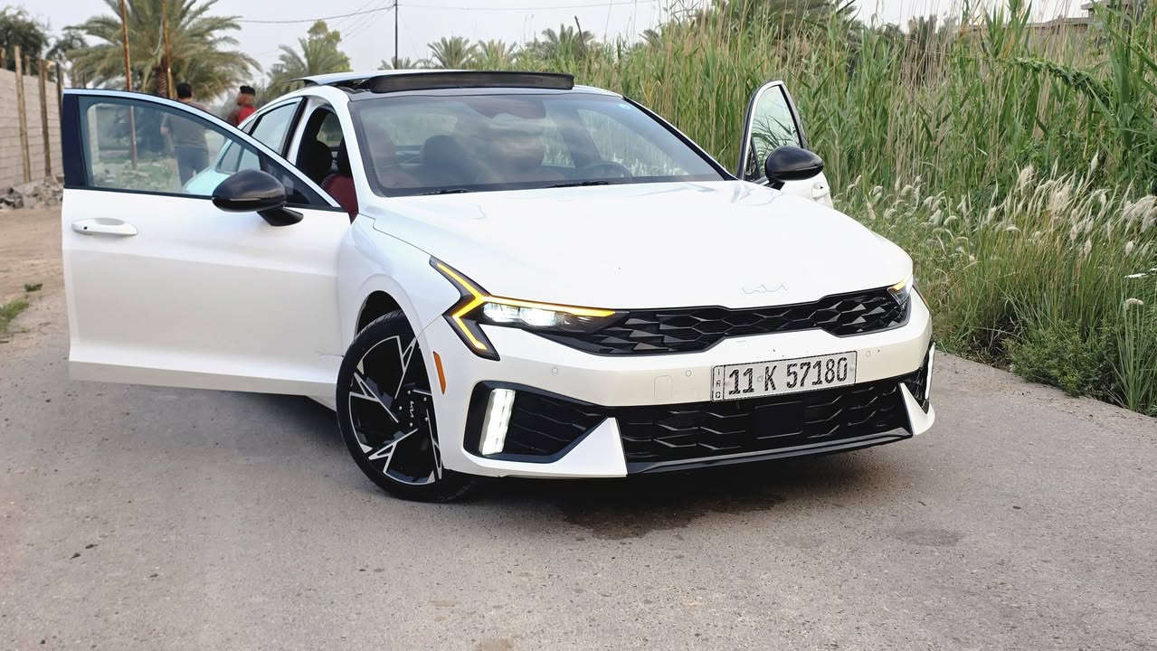 السلام عليكم كي فايف 2025 وارد امريكي  فول مواصفات الاخير 
جيتي لاين 
حساسات امامي خلفي 
بنراماه
شاشه 
شاحن لاسلكي 
كشنات جلد 
كرسي كهرباء 
مكينه 2500
ماشي 20 الف 
سياره زيرو وسياره خير من الله 
حادثه من امريكه 5 قطع جنطه وجاملاغات وبيبان الوره  
ساره مالت الله حلوه حيل يعني معمره تعميل يخبل 
وعارض 159 وبيه مجال  مكاني بغداد الشعله 
***********
