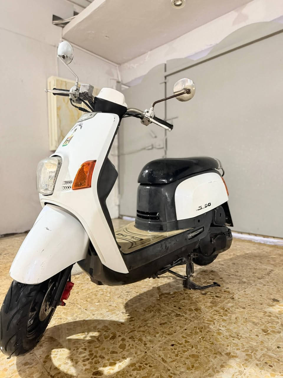 ماكس بوليس للبيع شرط ختم واحد مامفتوح بيها اي برغي الدهن اذا مو درجه اولا ماديرلها حته بانزين ولا يوم دايرلها عادي كلا محسن اديرلها رايدها ب 700 واتساب ***********
