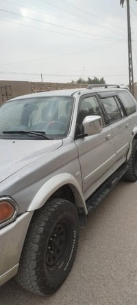 مسيوبيشي ناتيفيا للبيع مكينة ٣٠٠٠ تبريد كاملة بيهة قطعة وحدة ظربة ومعم...