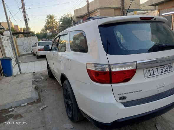 دورنكو موديل 2012 امريكي ضررها قطعتين صبغ وبيها سحبه بشاصي بدون صبغ ولا لحيم محرك كير بلاد كفاله 
فول عده الفتحه ماشيه 114 عنوان بغداد الكرخ السعر 155 للاستفسار ع رقم ***********
رقم بغداد باسمي
