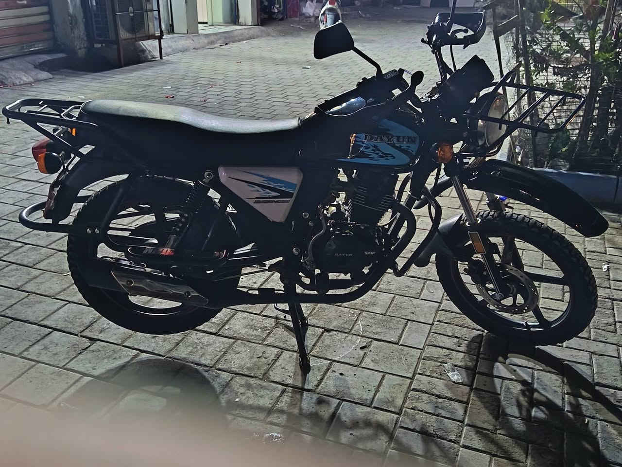 دايوان موديل 23 وجبه الأولى القديم الأصلي دراجه ماشيه 2000 مضمومه ما بيها اي نقص ولا متعوبه بعدها على وضع شركه أوراقها سكنر وصل معرض و منفيس دراجه 2023/9
دراجه نازله 2025.5.5 كفاله عامه من كلشي كفاله سعرها 1500 مجالها شي قليل مكانه بغداد مدينه صدر... ***********
