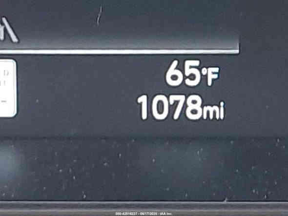 2025 HYUNDAI ELANTRA SEL SPORT
اللون/سلفر
/عداد المسافة   1,078 mi
المحرك :2.0L I-4 DI, 
القيادة :تعمل وتسير 
 المفتاح  :  موجود 
الحادث : كما موضح في الصور
تاريخ المزاد :15/12/2025 الساعة 4:30م
شراء و شحن السيارات من كافة المزادات الامريكية و الكندية الى العراق و الاردن و الامارات بأنسب الاسعار و اسرع الاوقات  كما توفر لكم الشركة في مقرها بالاردن صيانة السيارات باسعار مناسبة  ثم شحنها وتخليصها  الى كافة المحافظات االعراقية وكردستان  ومع ضمان لكم سرعة الانجاز بالطرق  القانونية وبناقلات عراقية كما توفر لكم الشركة خدمة بيع سياراتكم في معرضها الكاىن بالزرقاء بالمنطقة الحرة لمن يرغب  بدلك لمزيد من المعلومات يرجى زيارة مكتبنا الكائن في بغداد -صليخ_شارع ل٦٠٠/شارع التفاحه / (مكتب الرحمن )  او الاتصال على الرقم 
 ***********
ومقرنا بالاردن -المنطقة الزرقاء المنطقة الحره/شارع ١٧ (شركة قمر المدينه)
عمان: 009647708710458
