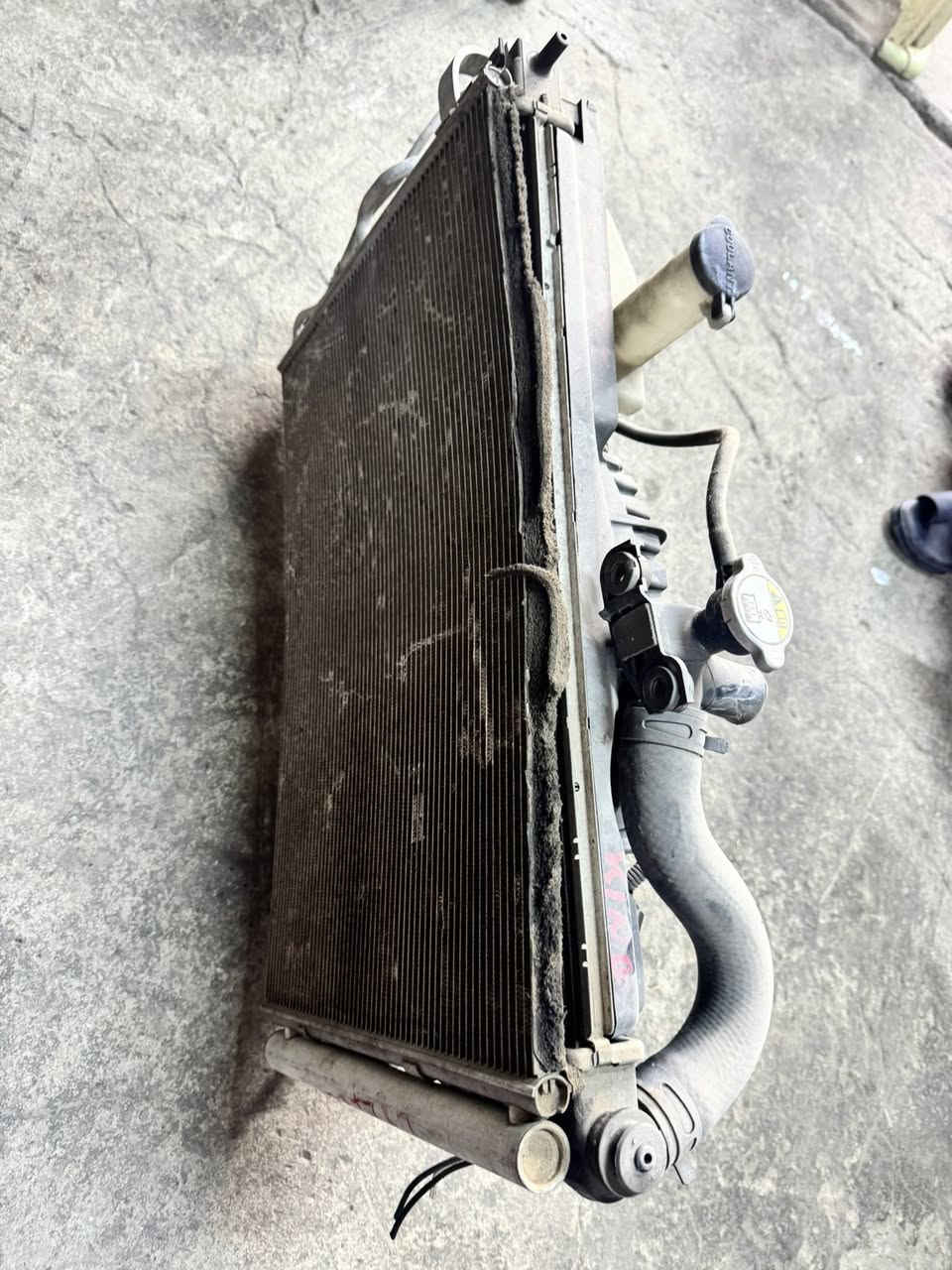 طبگه كامله ازيرا
النجف حي السلام 
***********
