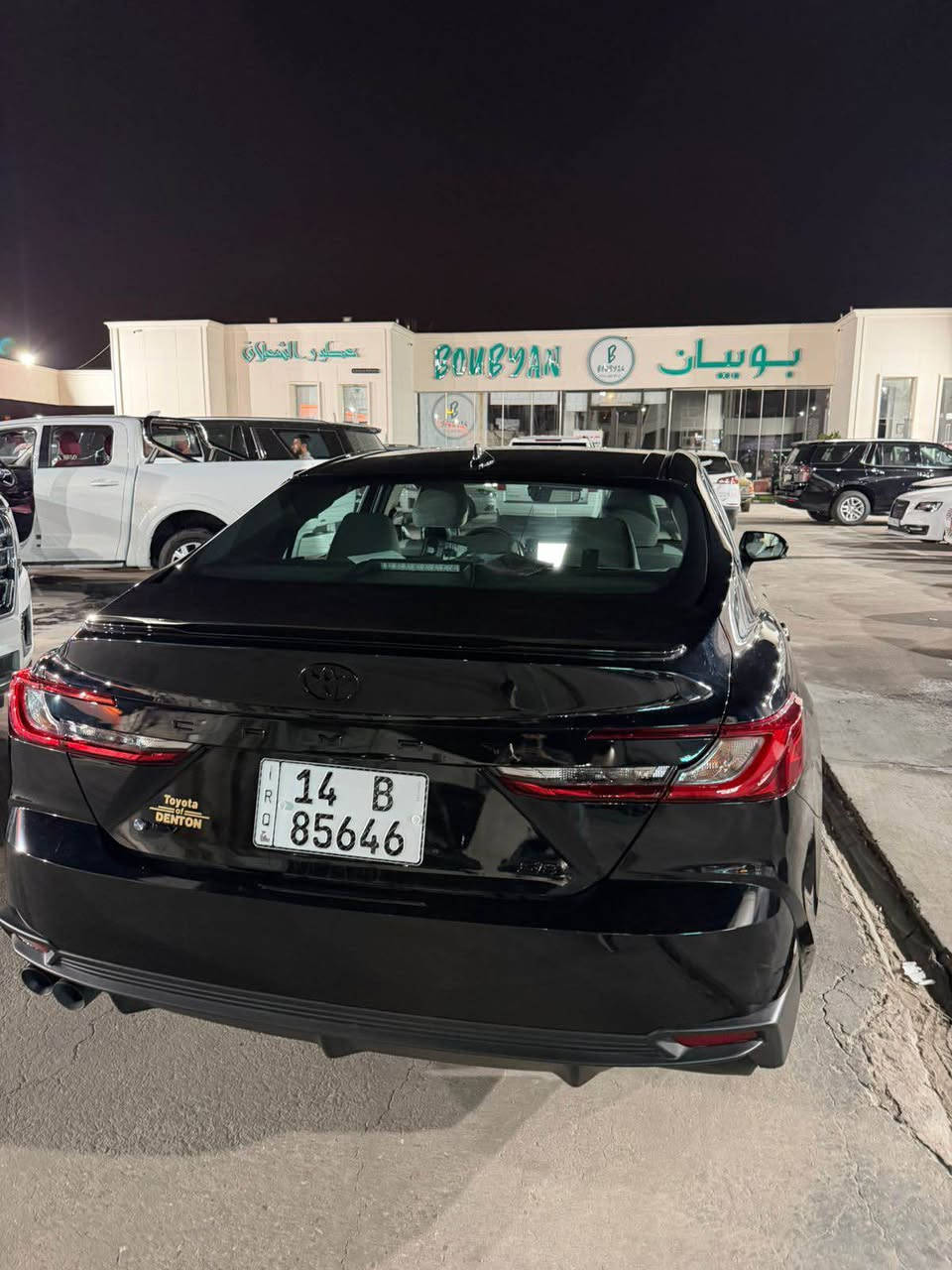 سلام عليكم اخوان كامري 2025 SE  هايبرد وارد امريكي محرك 2500 بصمه تشغيل وبصمه بيبان وكشنات جلد كشن كهرباء رادار امامي تحديد مسار نقطه عمياء لد امامي 3وضعيات قياده  ارباك ستيرن فقط السياره حادثها بنيد فقط انه مستوردها على ايدي بطاريه ومكينه وكير كلهن كفاله ما ماشيه فقط مشي امريكا 5000 رقم بصره تحويل ثاني يوم السياره حادثها بسيط صورها ب المنشور بديها نضيف كلش ما عدا شخوط بسيطه  ب القماره ومصورهن السعر 223 وبيها مجال للشراي عنواني البصره اتصل وتدلل  *********** البصرة, العراق
