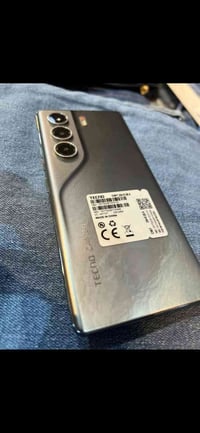 للبيع انفنكس gt 30 برو وحش الألعاب استخدام قليل  شاشه 144 هرتز  120 فر...