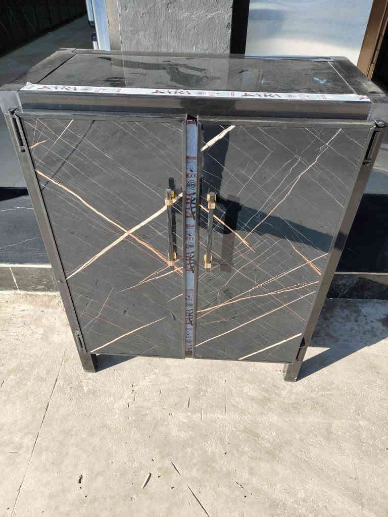 كاونترات المنيوم جديد شغل موصل 
العنوان موصل الجانب الأيمن شارع النبي شيت معرض الإمارات 
*********** واتساب 
*********** موصل, نينوى
