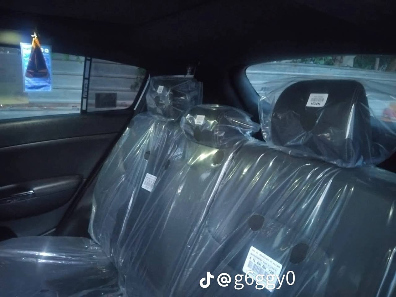 اسلام عليكم سياره سبورتج 2020 مكفوله من كلشي نضيفه 
مايشه 65 الف 

كشنات جلد 

تبريد قطعتين 
تايرات جدد 
ونظيفه كلش نظافه95/100
رايده ب140 وبيه مجال (مستعجل علا بيعته)
تواصل ***********
