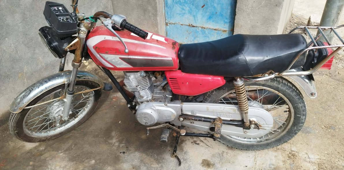 سلام عليكم دراجه للبيع نامه مكفوله من كلشي دراجه بدون اوراق مستعجل على البيع السعر 450 مكان ميسان علي الشرقي


**إذا كنت صاحب هذا الإعلان وتريد حذفه لأي سبب، رجاءا أرسل رسالة إلى الدعم الفني**