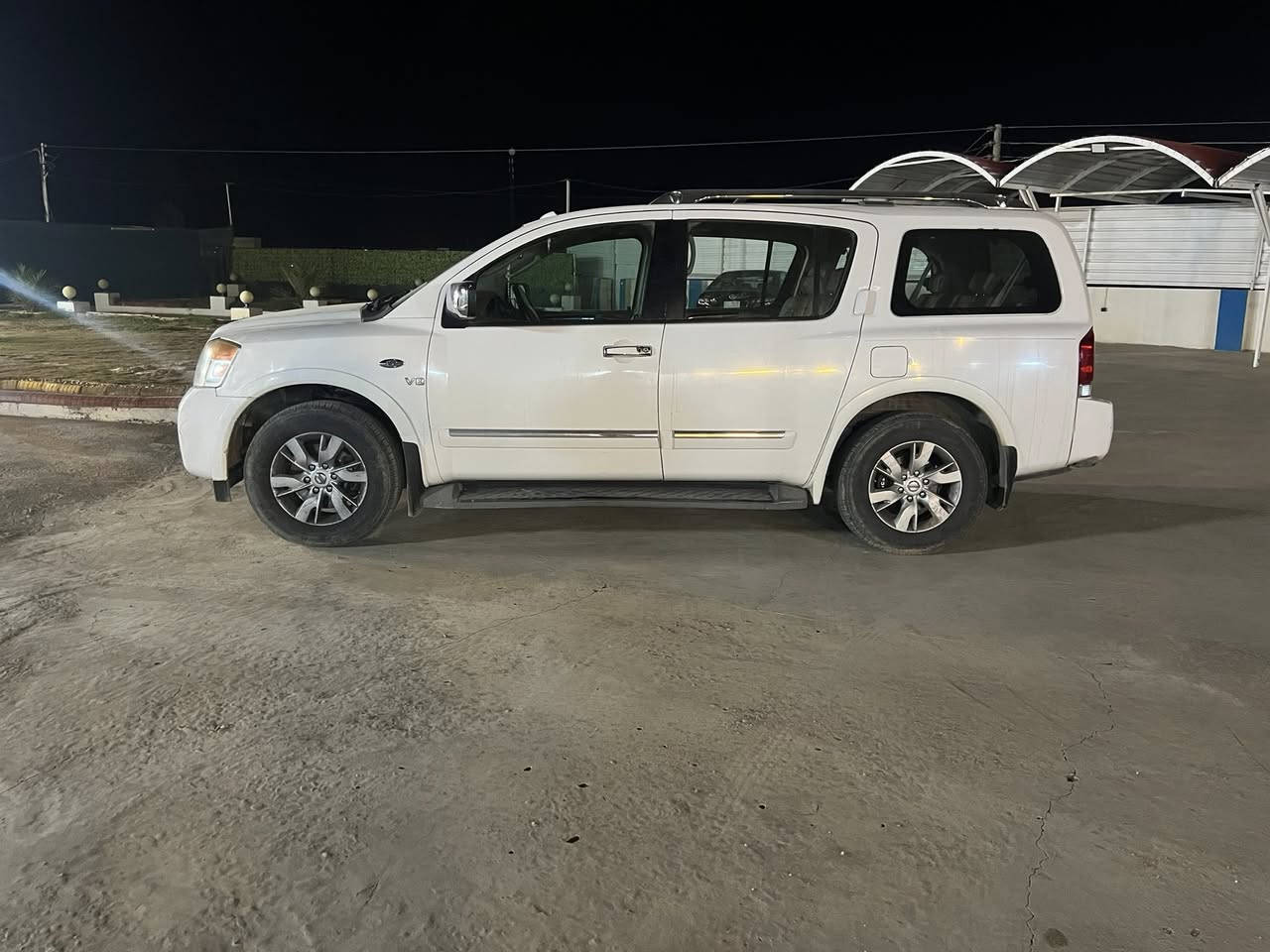 السلام عليكم
نيسان ارمادا ٢٠١١  فئة SL

محرك 8 سلندر ٥.٦ 

سبعه راكب كشانه جلد بصمة تشغيل وبصمتين باب 

كشن كهربائي سستم مسجل BOSS ١١ سماعة

رقم أربيل الجديد سنوية بسمي لل ٢٨ 

ضررها بونيد مبدل بلادي بامريكا اثر حالوب 

جاملغ امامي تعديل بارد شبرين وصبغ اثر ضربة حايط 

سيارة ماشية ١٠٢ ألف ميل كير ومحرك مامفتوح شرط 

رايدها ب ١١٥ وبيها مجال مكاني بالشركاط

***********
