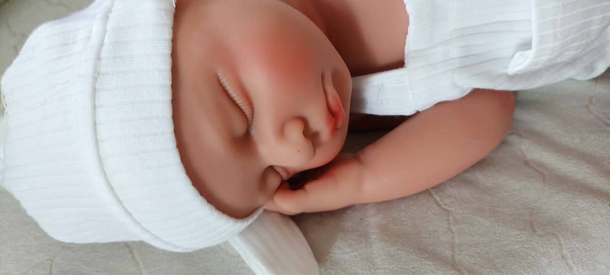 "لعبة جلاتين بملامح حقيقية، وزن ثقيل ودقّة تفاصيل
 تخطف النظر 😍✨
حجم 55
وزن 6كليو 
هدية نجاح راقية ومميزة لبنتج أو حفيدتج 🎓💖
تبقى ذكرى حلوة وفرحة ما تننسي، وتضيف لمسة فخامة بكل زاوية 🌸🎁
متوفر توصيل لكل العراق 🇮🇶🚚
وللطلب أو الاستفسار راسلنا سكرين 
متوفر كل انواع جلاتين موديلات حسابي تك توك لافين بيبي 
إشارة الأصدقاء


**إذا كنت صاحب هذا الإعلان وتريد حذفه لأي سبب، رجاءا أرسل رسالة إلى الدعم الفني**