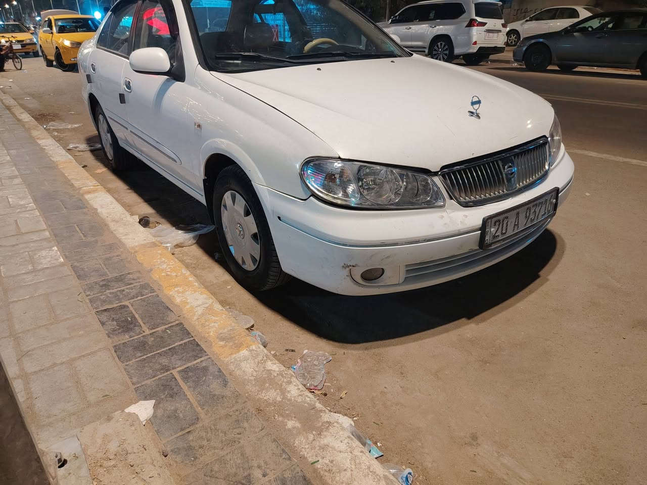 نيسان سني موديل 2007 محرك 1800كير عادي تبريد مكفولات بيه صبغ بنيد وجاملغ السعر 65،مكان بغداد ***********
