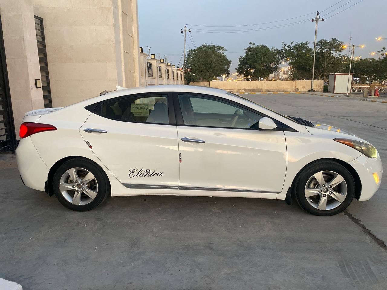 النترا 2012 وارد أمريكي مكينه 1800
فول اتوماتيكي

منظومه زنون

ماشيه 88 الف مايل

بيه صبغ بنيد والصفحه اليمنه نكراش بدون صبغ

مكينه مجفته

سياره مابيه اي نقص

رقم الأنبار تحويل مباشر بأسمي

الرقم ***********

مكاني الفلوجه السعر 97 وبيه مجال
