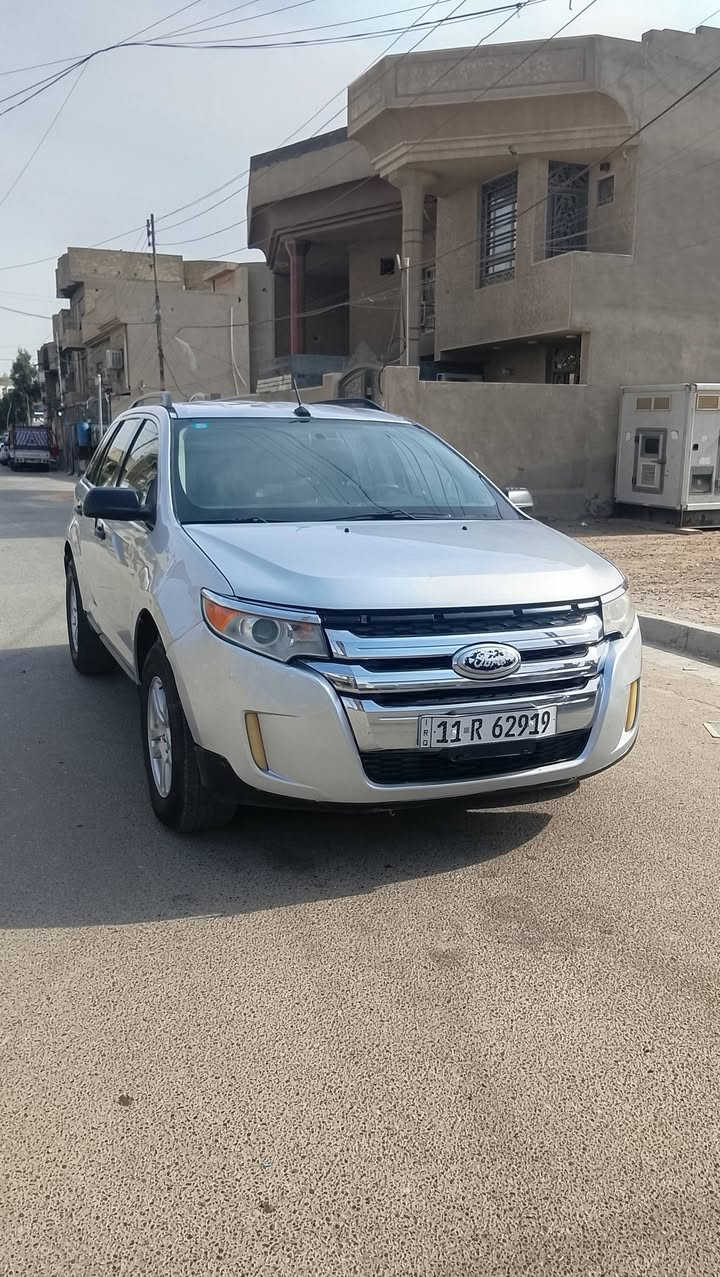 سلام عليكم فورد ايدج مديل2012 وارد مريكي حادث باب ساق بدون دواخل مكفولة شواصي تكم ولغود وقمارة مكفولة بيهة 4 قطع صبغ فقط مكينه وكير جدد تحويل مباشر كل نقص مابيهةسيارة جهازة وجديدة تخم تاير جديد سعر77 مكان سيارة بغداد 
تصال ***********
