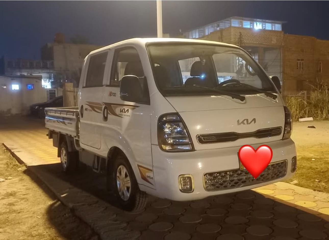 كيا دبل قماره مديل 2024
كفاله عامه من كلشي 

ماشيه 20 الف السياره جديده كلش 

رقمها نجف ومكانها النجف 

***********
