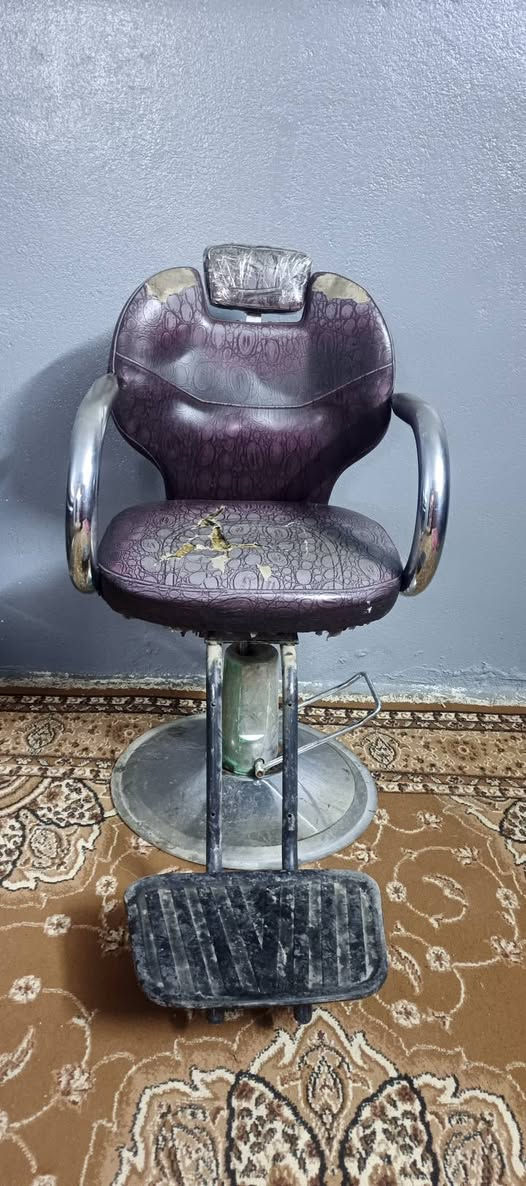 كرسي للبيع ب20 الف وبي مجال العنوان حاوي الكنيسه


**إذا كنت صاحب هذا الإعلان وتريد حذفه لأي سبب، رجاءا أرسل رسالة إلى الدعم الفني**