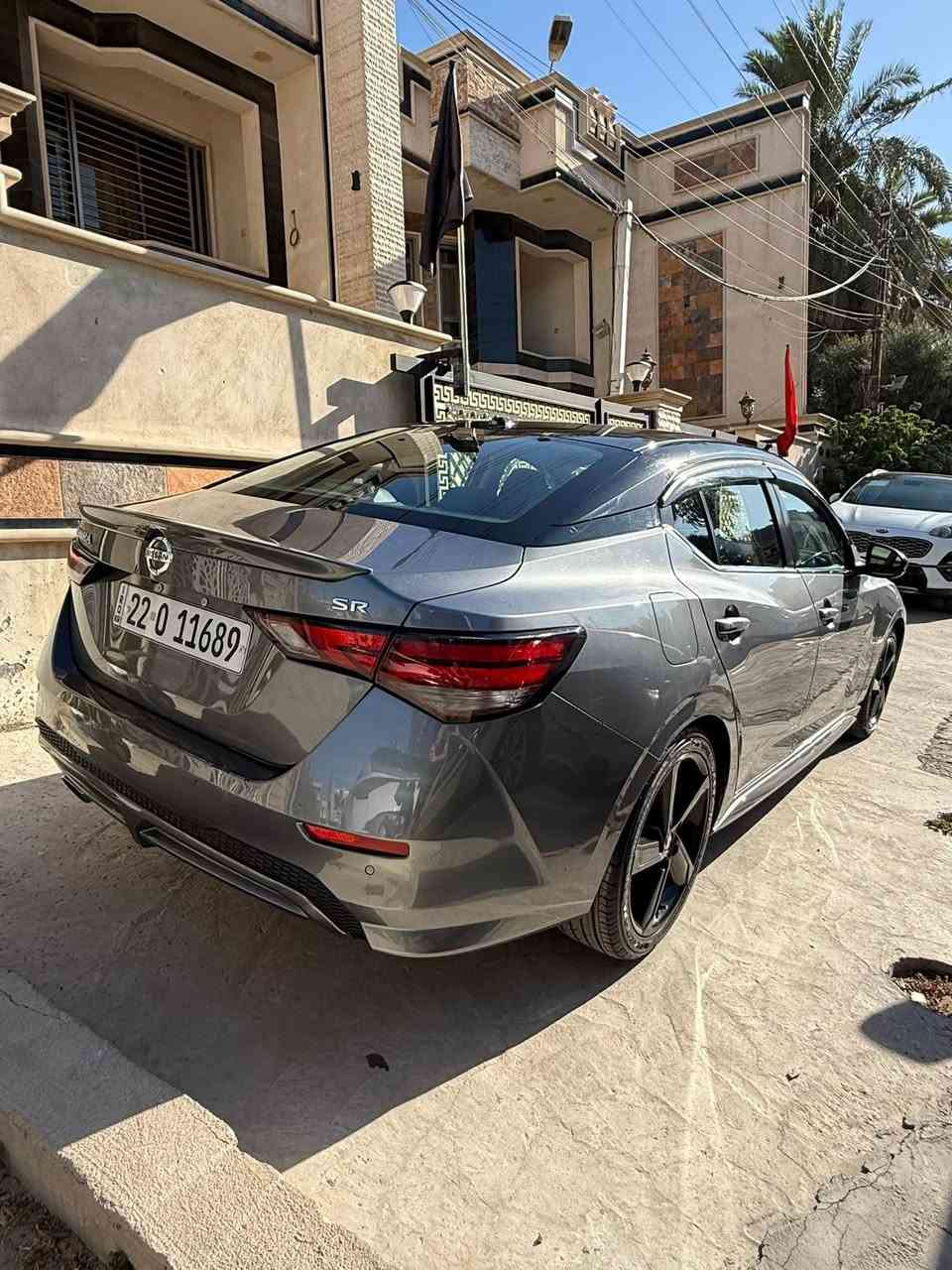 نيسان سنتره 2023 توكلر فئه SR

سياره جديده كلش  

سونار مرفق مع الصور+ صوره رقم شاصي 

مواصفات SR

بلادي سقف اسود

بصمه

تشغيل عن بعد 

بابين بصمه

شاشه 

كاميره

حساس

رادار امامي + خلفي+جانبي 

تحكمات ستيرن

تحديت سرعه

ويل كب بلاك اسود  

لد زنون بلادي 

 رادار بلادي

بعد هواي مواصفات

مكان سياره بغداد حي العدل 

سياره رقم اربيل تحويل مباشر 

*********** اتصال 

السعر 135 وبيهة مجال لشراي
