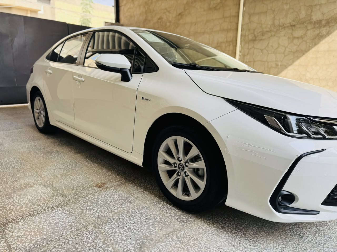 كورلا مديل ٢٠٢٥ماشيه ٤٠٠٠ مكاني نجف ***********سعر مرقم بغداد
