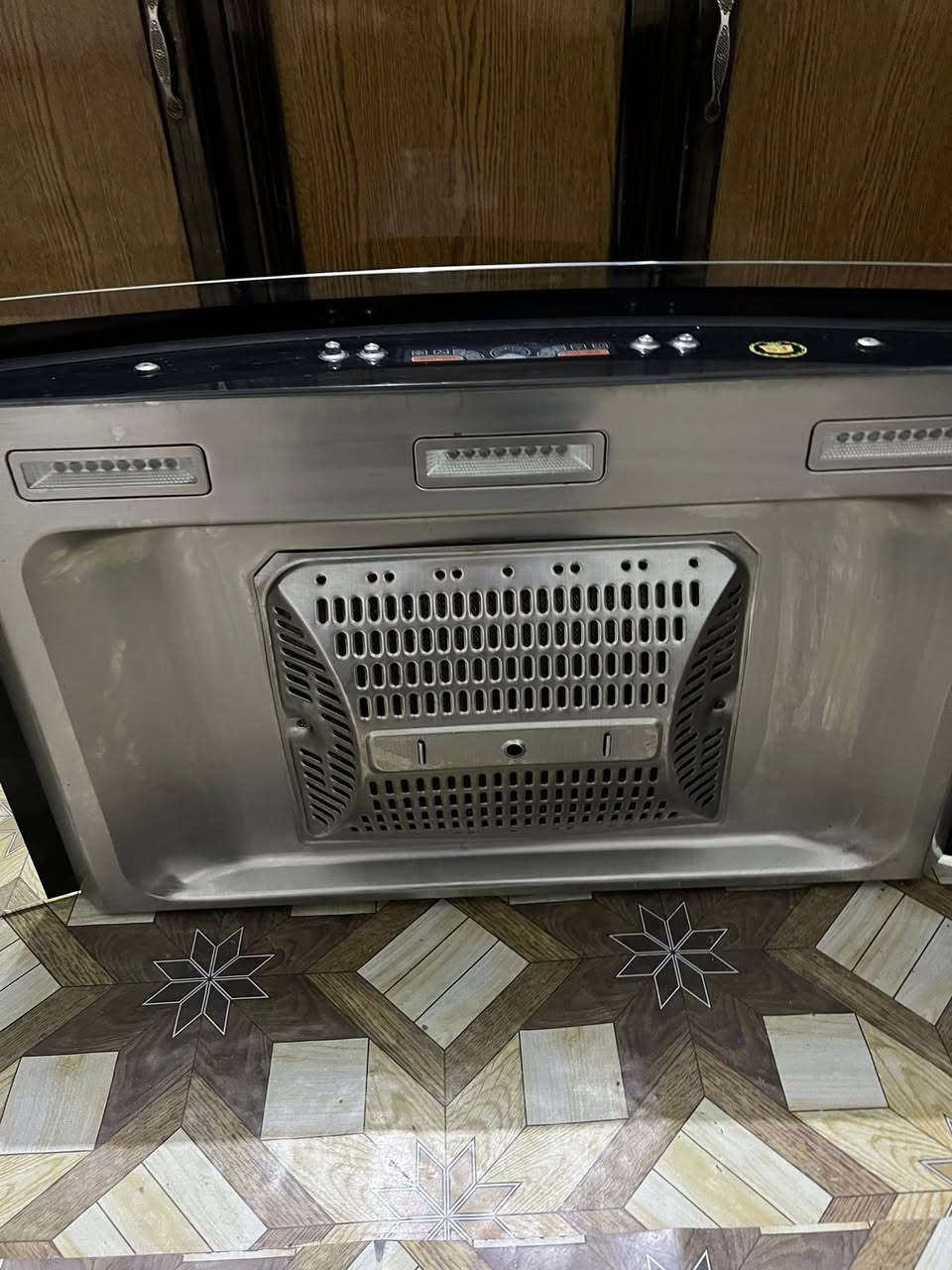 مفرغه لبيع كلش نضيفه مارهمت عله كاونتر مالتي سعرهه 75


**إذا كنت صاحب هذا الإعلان وتريد حذفه لأي سبب، رجاءا أرسل رسالة إلى الدعم الفني**