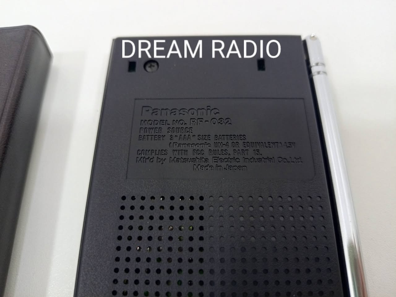 راديو باناسونيك RF-032 انتاج اليابان 1981
للاستفسار مراسلة الصفحه


**إذا كنت صاحب هذا الإعلان وتريد حذفه لأي سبب، رجاءا أرسل رسالة إلى الدعم الفني**