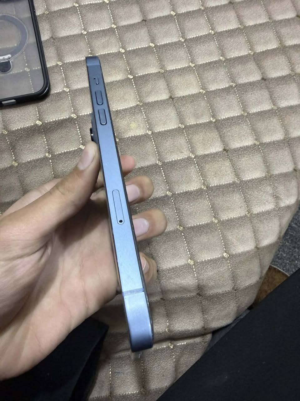 سلام عليكم آيفون 14 بلاص جهاز لا مفتوح ولا مصلح ذاكرته ٢٥٦ بطاريه ٨١ الجهاز بي فقط هاي النقطه أنطيك ضمان لا تكبر 
ولا مئثره على المس جهاز نضيف ماستر AAA للبيع ومراوس سعره ٣١٠ وبيه مجال مكاني ناصريه مركز


**إذا كنت صاحب هذا الإعلان وتريد حذفه لأي سبب، رجاءا أرسل رسالة إلى الدعم الفني**