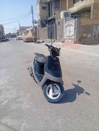 بطة • موديل ٢٠٠٠ • سلف وهندر