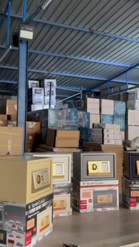 قاصة نقود • خزنة حديد • حجم وسط