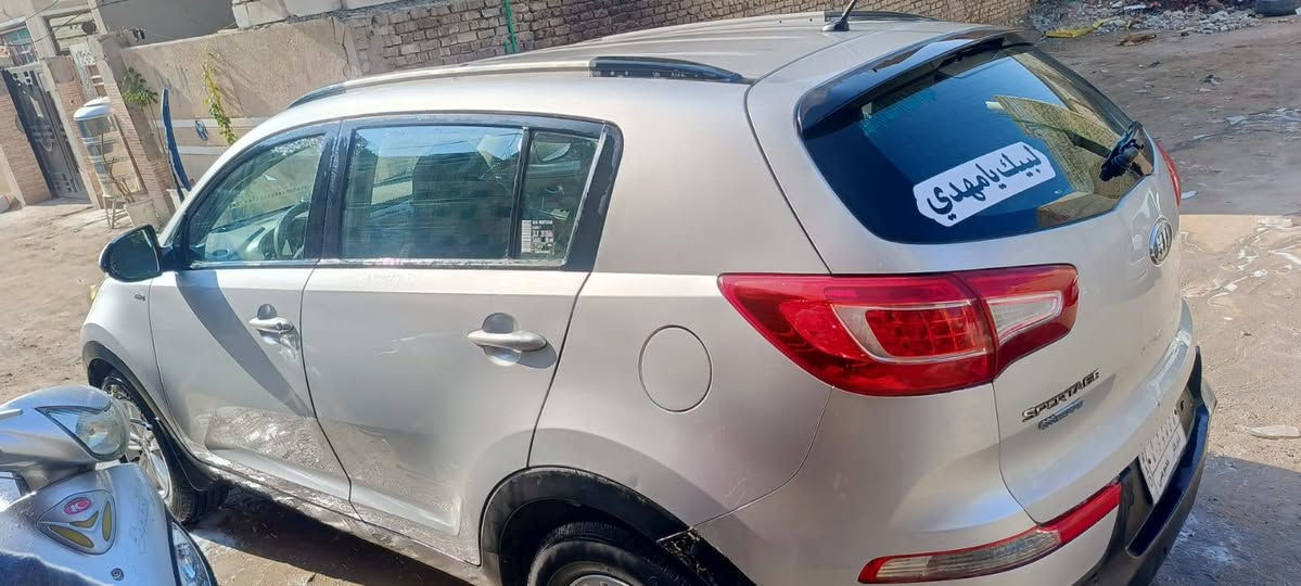 للبيع سبورتج ٢٠١٢ خليجي رقم ذي قار  بسمي هزة وسنويه ورقم كله جديده السيارة كفاله عامه من الصبق والتبديل شرط السونار محرك٢٠٠٠دوش تبريد ثلج كير وحدادية ومحرك خير من الله تخم تاير السيارة جاهزة من كلشي السعر ١٢٨ وبيها مجال***********مكان السيارة كربلاء  تجي شوف وتقتنع وبيك خير وادلل
