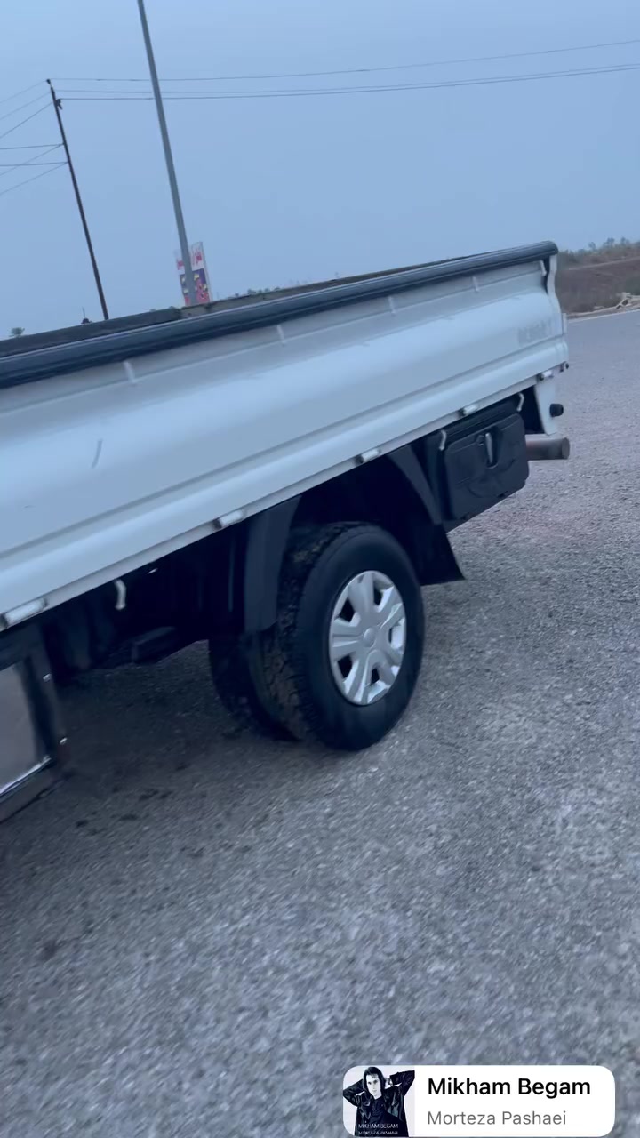 السلام عليكم
كيا
موديل 2020
مكينة 2700
رقم بغداد انكليزي تحويل ثاني يوم
مكفولة مكينة وكير اكسل شواصي شرط المكينه زيرو 
دوشمة جديدة 
تبريد ثلج بشرط❄️
تحوير تانكي 120 لتر 😍
مكفولة كفالة عامة 
السيارة جاهزة بدون اي نقص محجر ممشدود عليه 
السعر 136 وبيها مجال للطيبين
رقمي ***********
مكاني ديالئ بعقوبه
