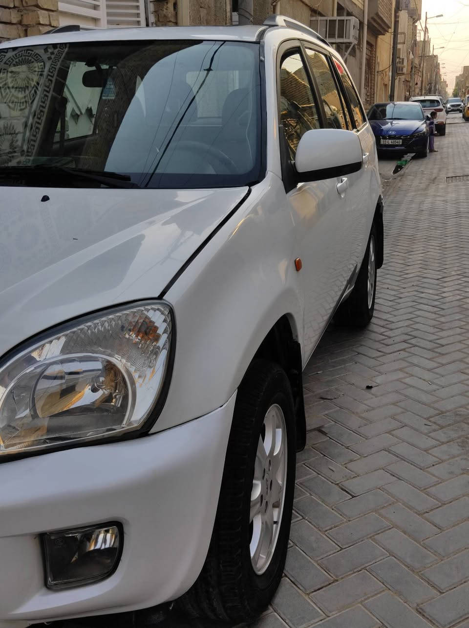 سلام عليكم ورحمة الله
تيكو شيري 12 
كير ميكانيكي 
رقم بغداد 
ماشية 58 الف 
مشط جديد ، تانكي جديد مال حاوية ، صوندة باور جديدة ، تايرات جدد ، باتري جديد ، عبوة فيت بم جديدة ، تبريد شرط ثلج 
راديتر تنظيف كامل وميها اخضر شرط + جوينات جديدة 
حماوة جوة النص ، السيارة عليها ادامة كاملة ، عوزها فقط دبل امامي 
مكاني بغداد مدينة الصدر 
السعر 64 وبيها مجال بسيط
للتواصل ***********
