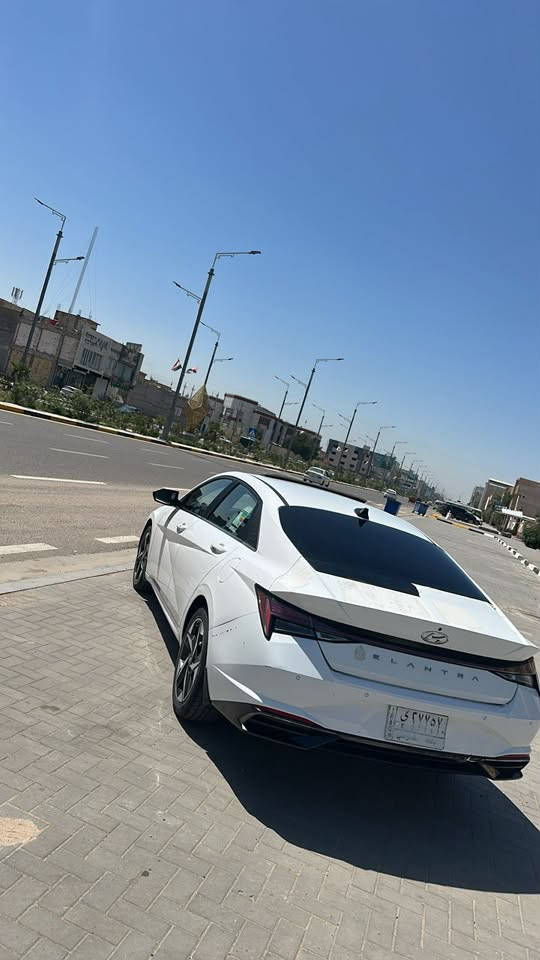 السلام عليكم النترا 2023 خليجي محرك 1600 كفاله من كلشي تخم تاير هستوه شادلها جاهزه السياره من كلشي مانقصها شي رقم بغداد مال اقصاد مكاني البصره دور النفط السعر153 وبيها مجال بسيط 
الرقم ***********
