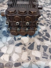 ضاغطه جديده البيع السعر 125 الف 07714034489
