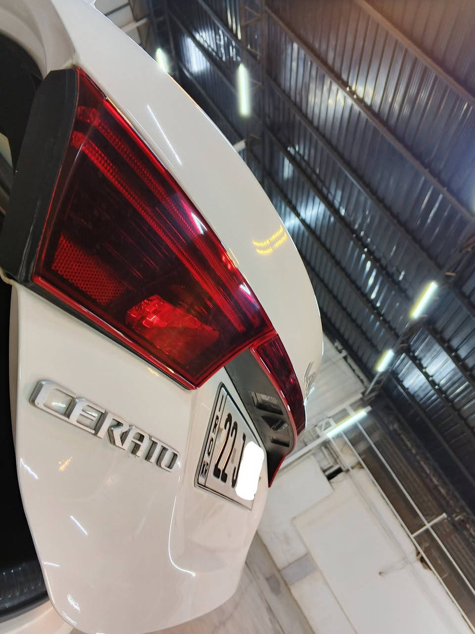 سلام عليكم.                                                                سيراتو 2024المراوس السيارة جديدة كلش حلوه مقفولة كفالة عامة ماشية 24 تعتبر زيرو فول مواصفات اراوس بكلشي عندك اراوس راسلني خاص وضا الخاص ماكو علق واني اراسلك


**إذا كنت صاحب هذا الإعلان وتريد حذفه لأي سبب، رجاءا أرسل رسالة إلى الدعم الفني**