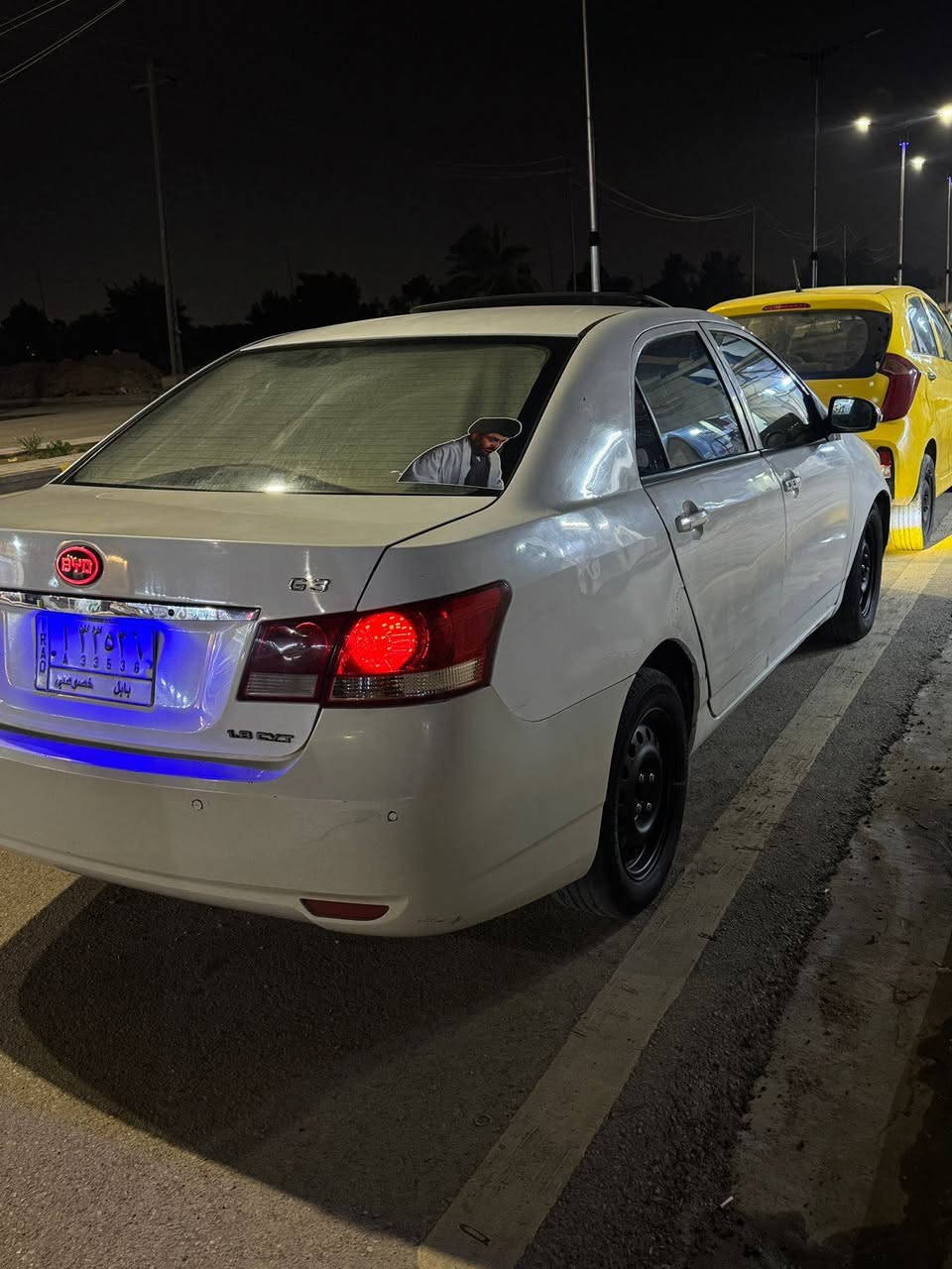 السلام عليكم بي واي دي 2013 بصمه فتحه تحكم حساسات مكانها كوت كير محرك بحاله جيدة السعر 42 وبيها مجال للستفسار *********** /***********
